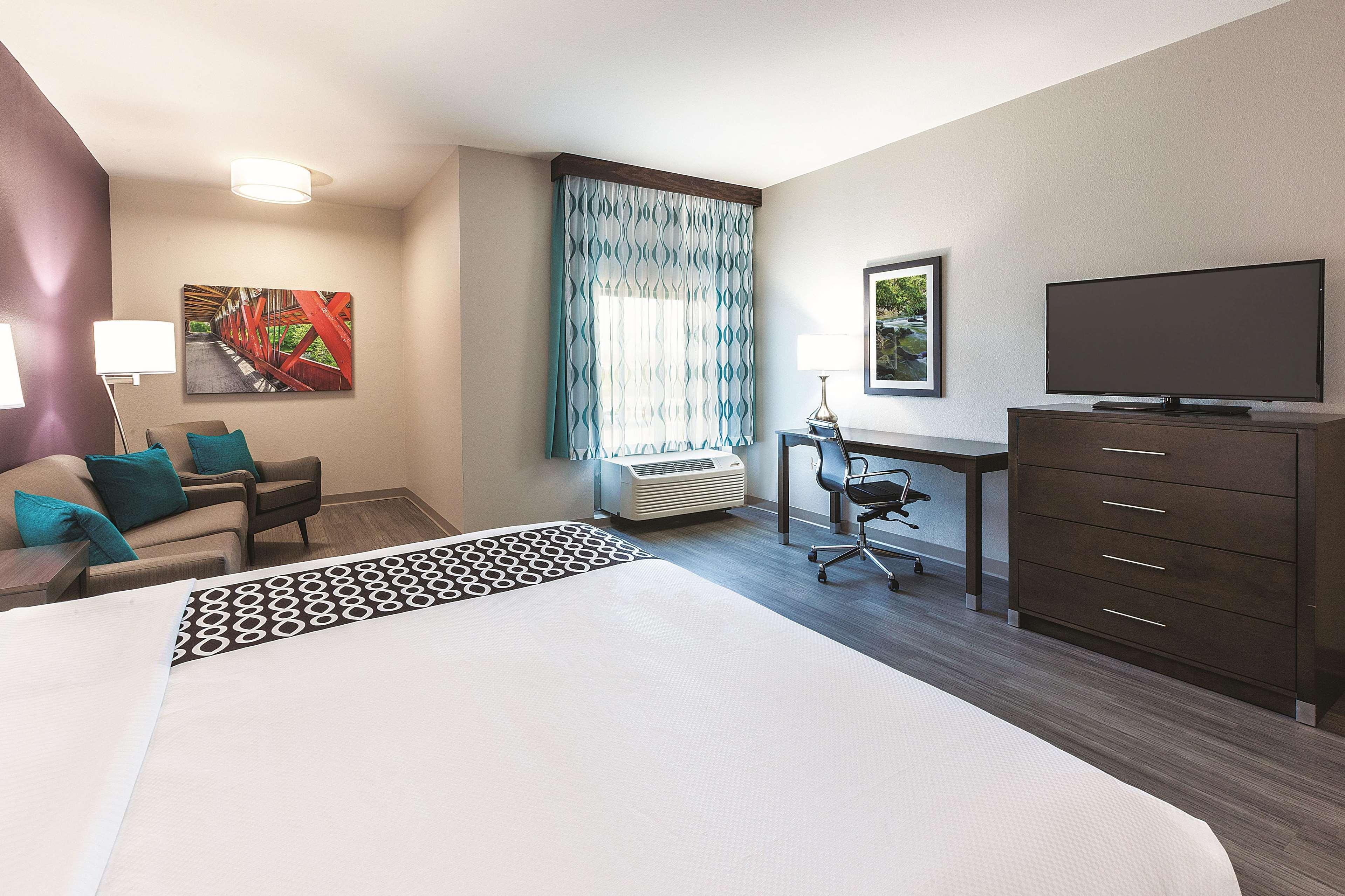 La Quinta By Wyndham Terre Haute Exterior photo